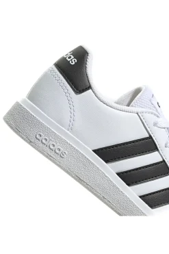 Adidas Grand Court 2 K Weiße Sneakers mit schwarzen Streifen