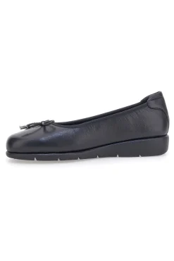 Ballerine nere in vera pelle con fiocco Prima riga 15856APRIL