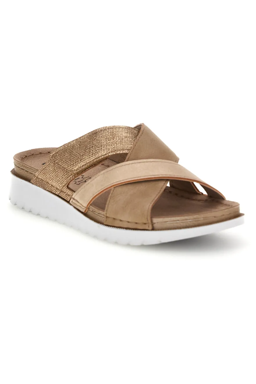 Beige Hausschuhe mit gekreuzten Riemen Inblu 57 CN