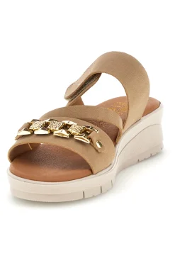 Beige Hausschuhe mit Hufeisen und verstellbarem Riemen Prima riga B315
