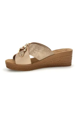 Beige Hausschuhe mit Keil und anatomischem Fußbett Inblu 16 GO