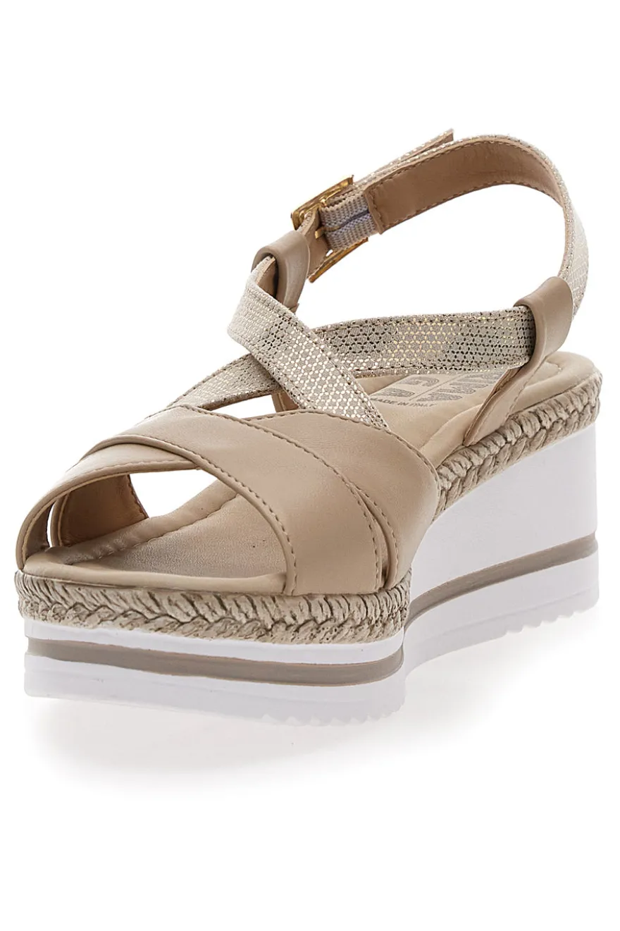 Beige Sandalen mit First-Line-Keilabsatz DC611109