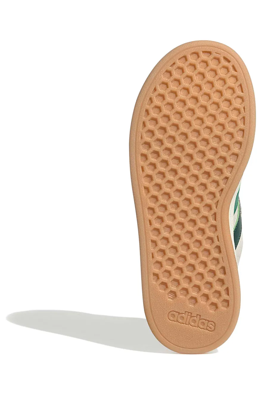 Beigefarbene Sneakers aus Wildleder Adidas Grand Court 00s
