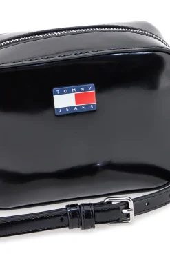 Borsa a tracolla nera effetto lucido Tommy Camera Bag