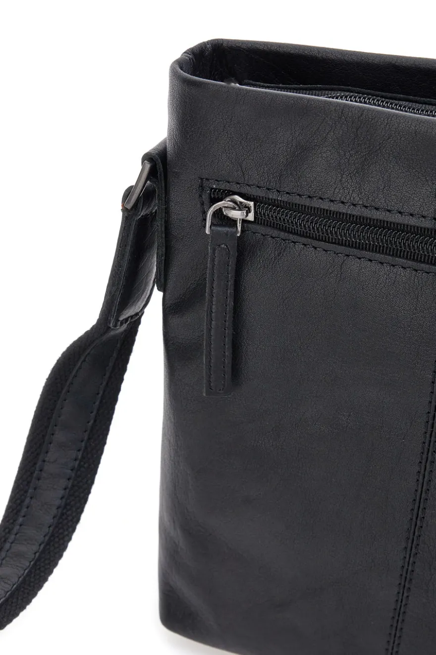 Borsa a tracolla nera in pelle con tracolla regolabile Black Shoot BS2883/T