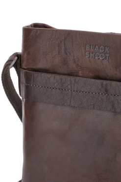 Borsello a tracolla marrone in pelle con tracolla regolabile Black Shoot BS2883/T
