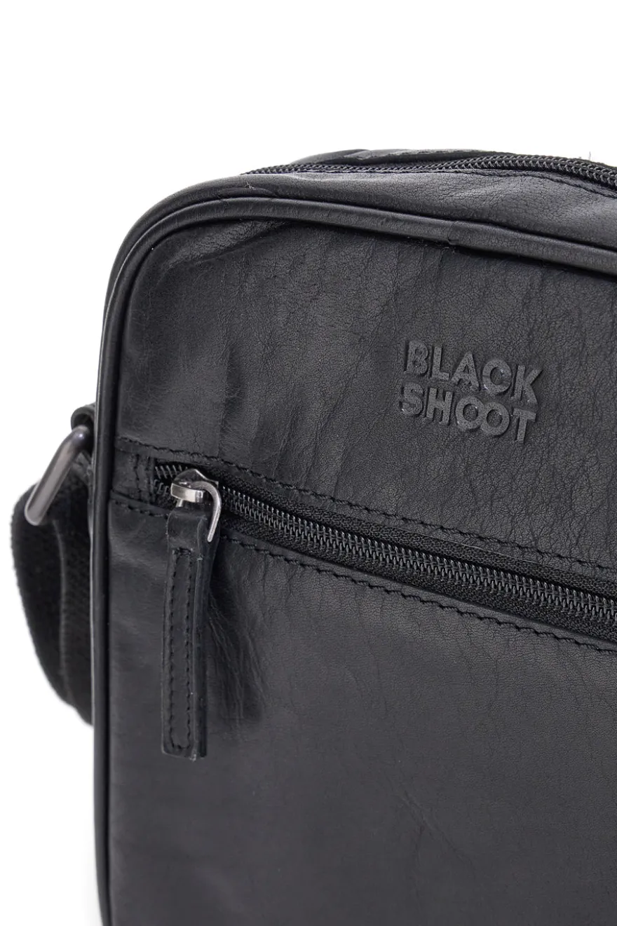 Borsello a tracolla nero compatto con zip frontale Black Shoot BS2355/T