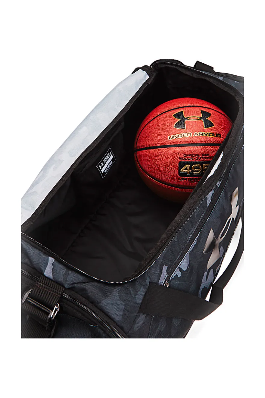 Borsone nero camouflage idrorepellente con scomparto ventilato Under armour Undeniable 5.0 Medium