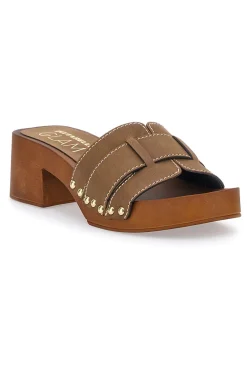 Braune Clogs-Hausschuhe mit Blockabsatz Pittarello 8657