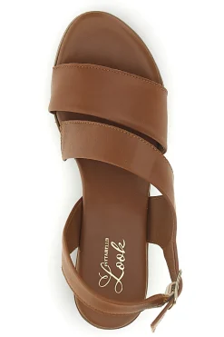 Braune Ledersandalen mit gekreuzten Riemen Pittarello Look 243080