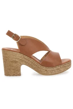 Braune Ledersandalen mit Absatz in Bastoptik, hergestellt in Italien, PITTARELLO 6714313
