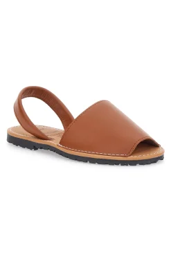 Braune menorquinische Schuhe mit Flat Fly Nature 101-Sohle