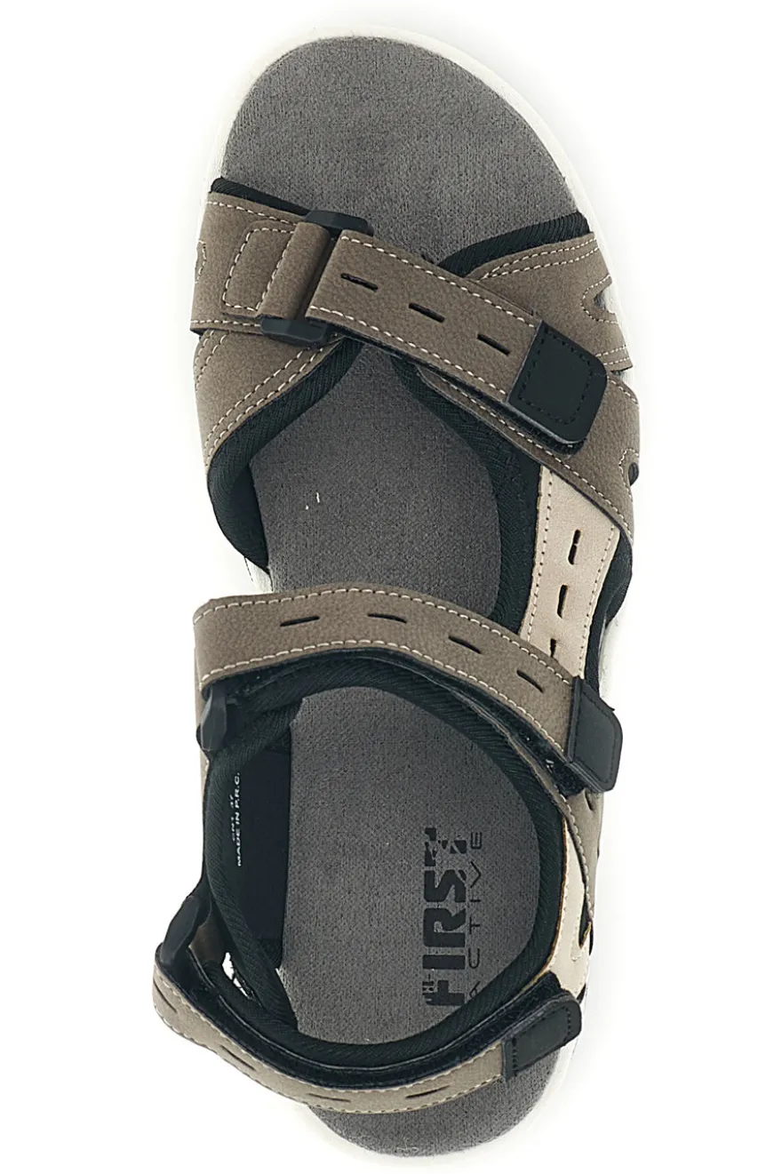 Braune Sandale mit Riemen Die erste aktive CN1