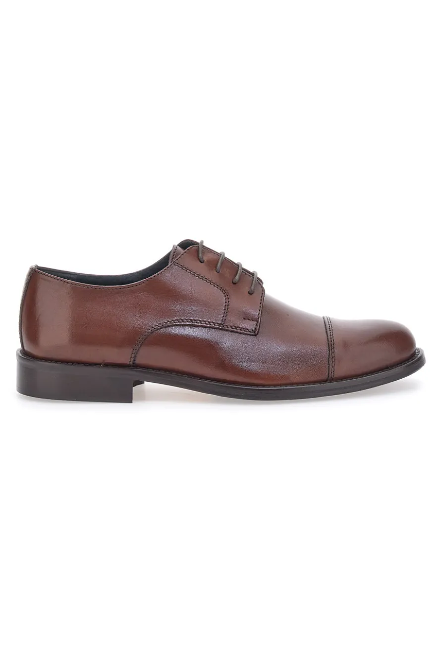 Braune Schnürschuhe aus echtem Leder Pittarello 7705