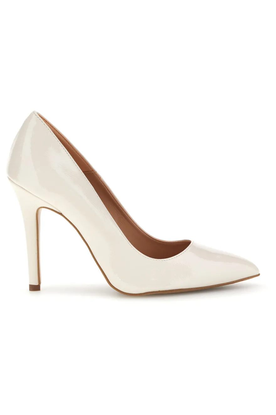 Butterfarbene Lackleder-Pumps Pittarello couture 3401