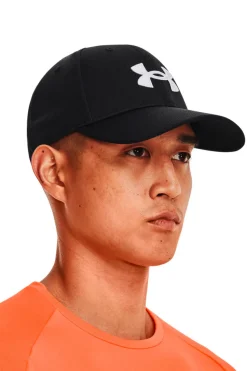 Cappello nero con logo Under armour 1376701-001