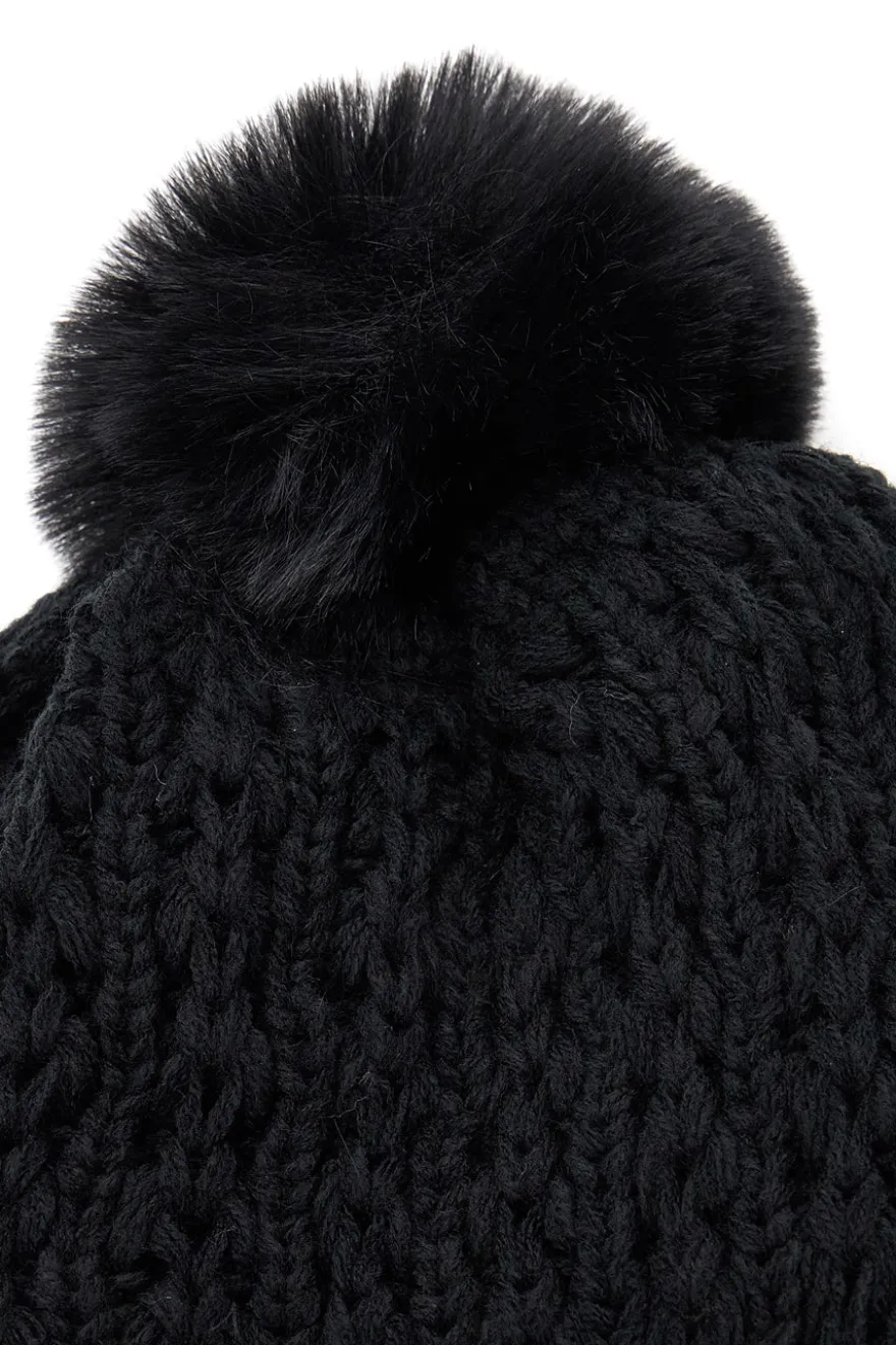 Cappello nero con pon pon interno caldo GianMarco Venturi CLASS 66303V