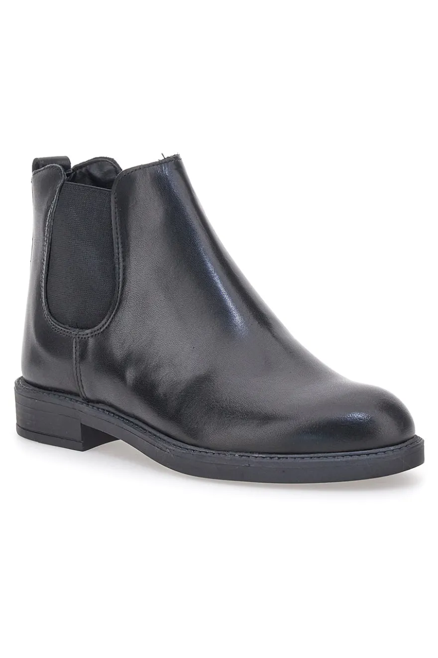 Chelsea boots neri in pelle liscia Pittarello elite 79