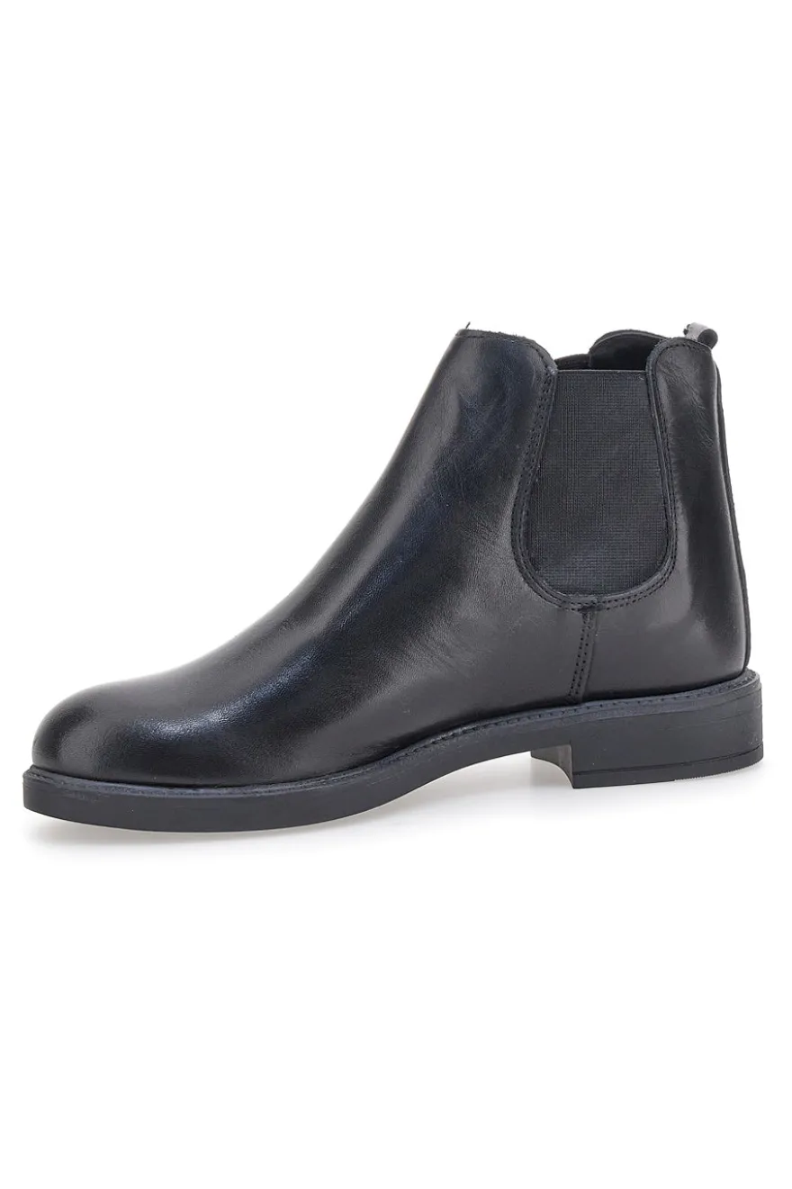 Chelsea boots neri in pelle liscia Pittarello elite 79