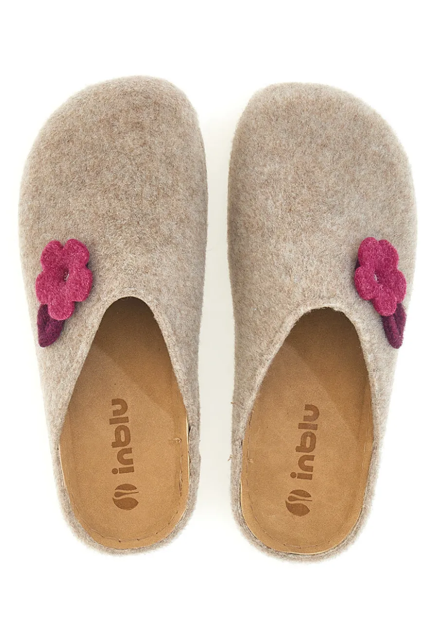 Ciabatte beige in feltro con fiore e foglia Inblu 12 NB