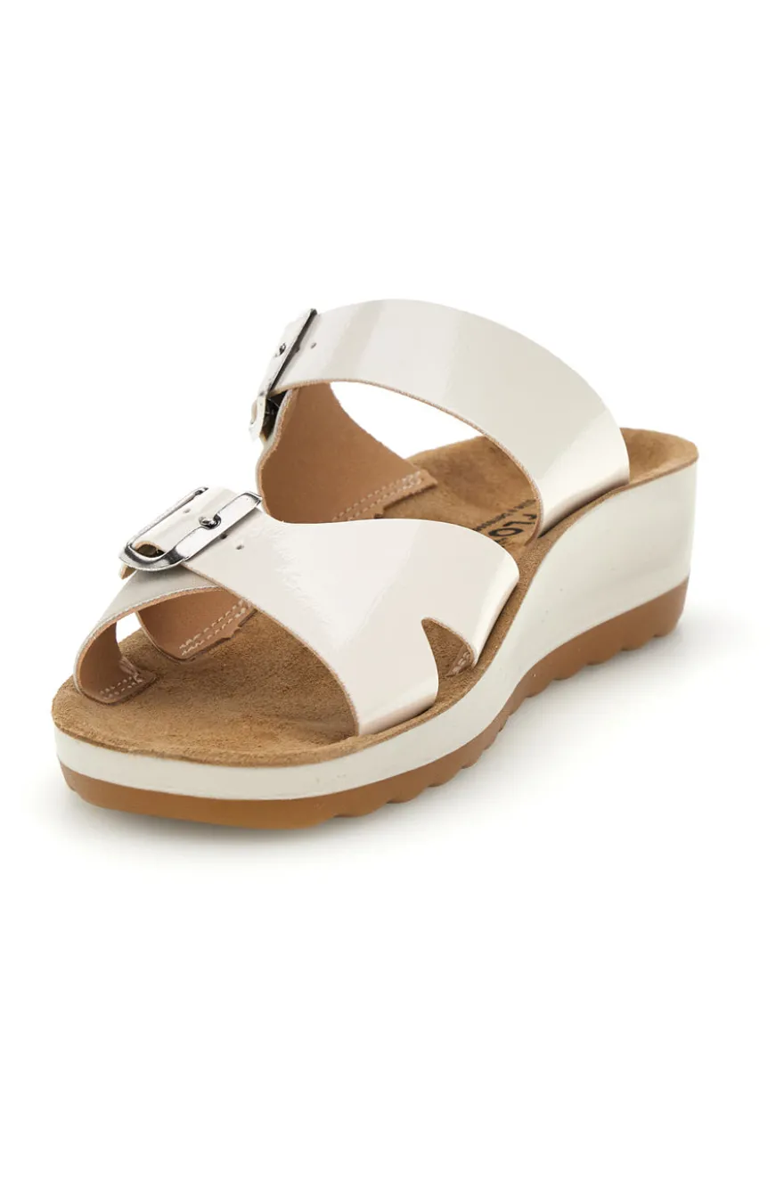 Ciabatte bianche con doppia fascia regolabile e zeppa Fly flot 90420k26hc