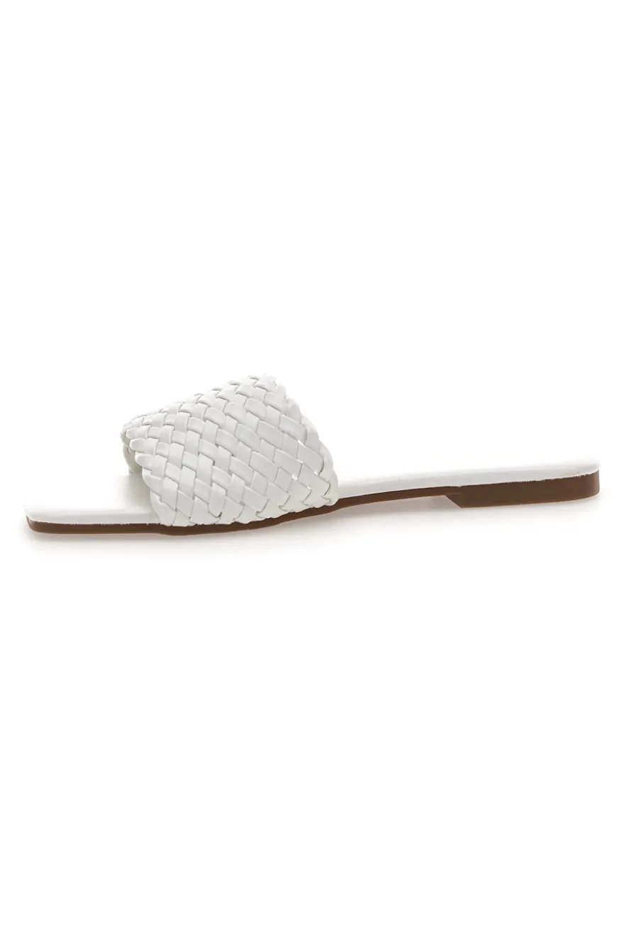Ciabatte bianche con fascia intrecciata MON DIEU PRE5410