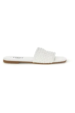 Ciabatte bianche con fascia intrecciata The first chic PRE5410