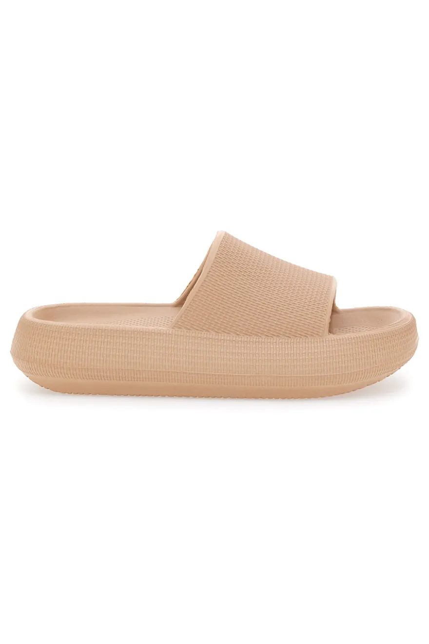 Ciabatte Biege Con Suola Chunky 2T2L 01