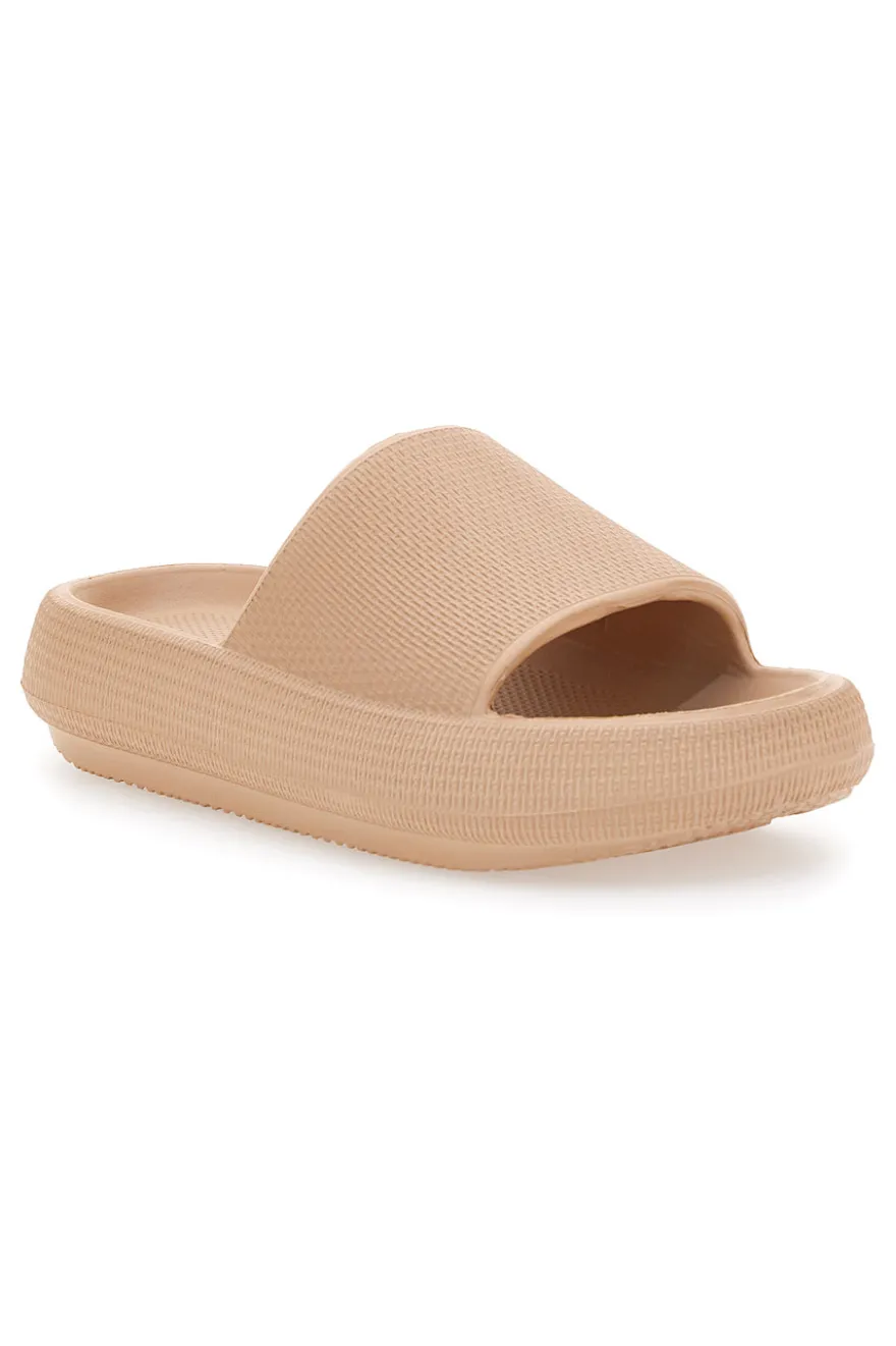 Ciabatte Biege Con Suola Chunky 2T2L 01