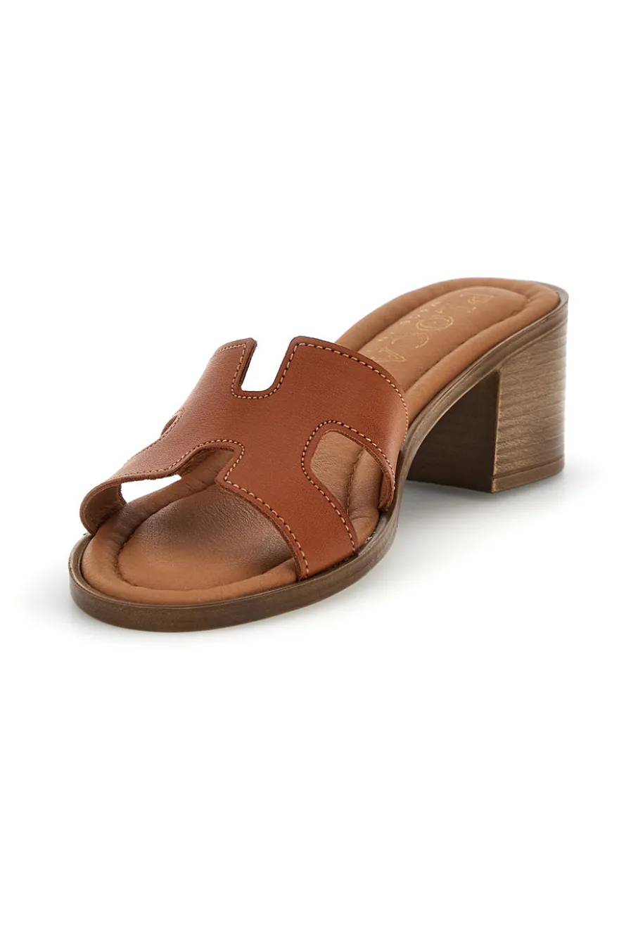 Ciabatte cuoio mules con fascia traforata e tacco effetto legno Made in Italy Plocadi 046525