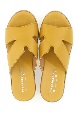 Ciabatte in vera pelle gialle PITTARELLO LOVE 3403101