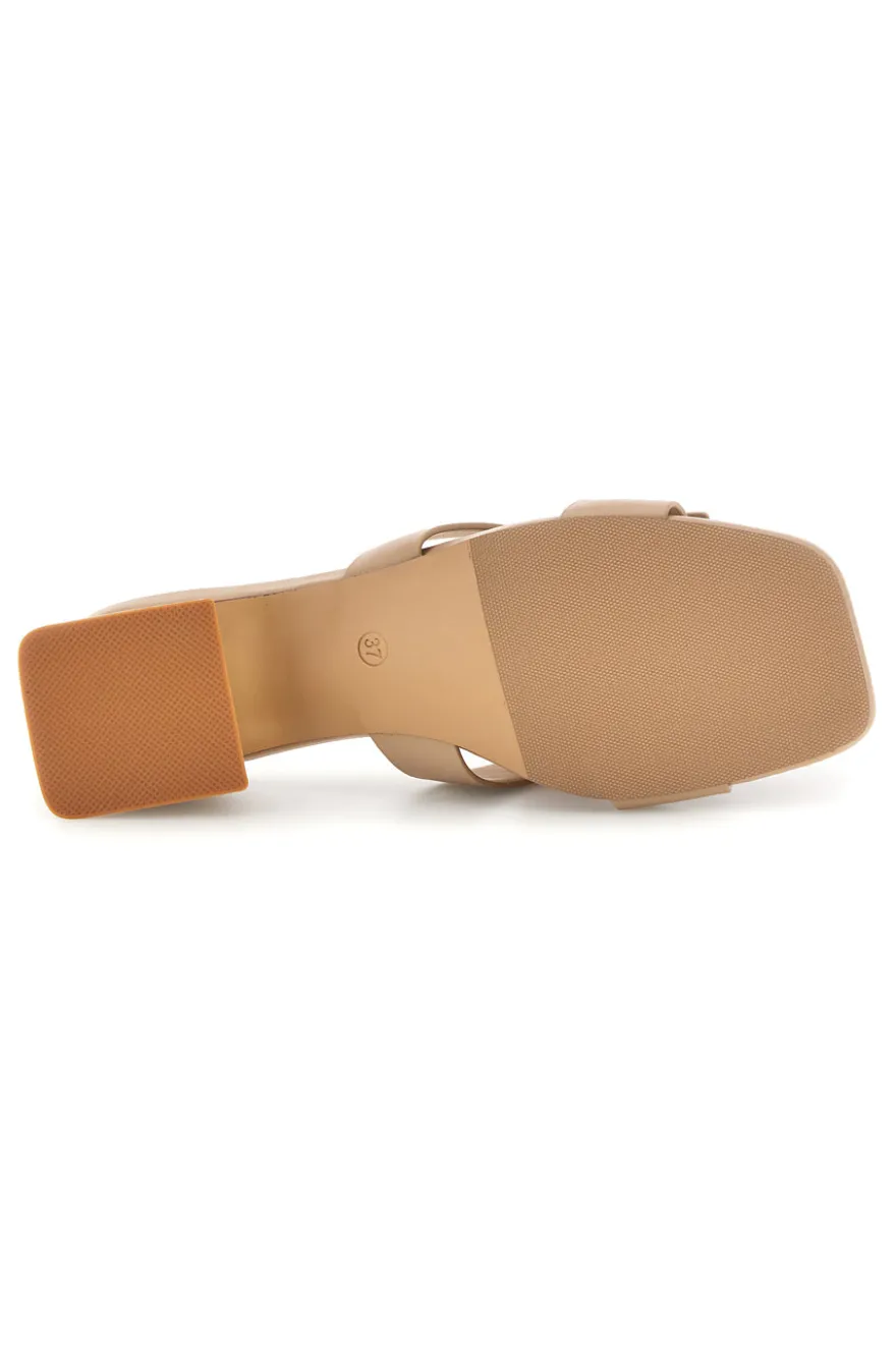 Ciabatte Mules beige con tacco basso e fascia decorativa Laura biagiotti 9730