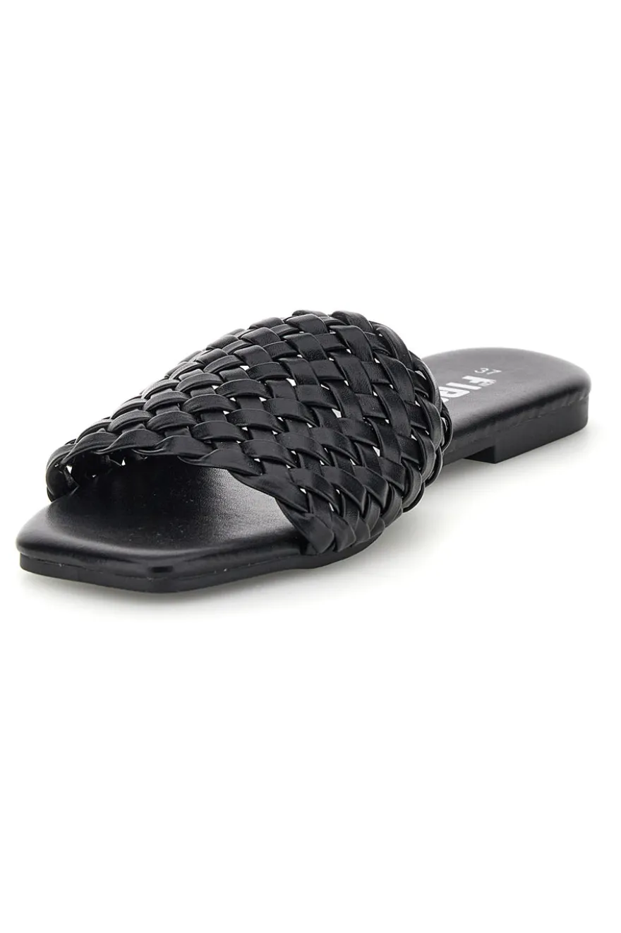 Ciabatte nere con fascia intrecciata The first chic PRE5410