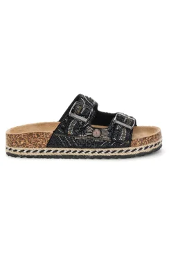 Ciabatte nere con fibbie strass e dettagli ricamati Me & Me 15618