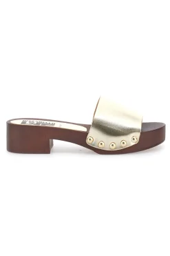 Ciabatte Zoccoli platino con borchie dorate e tacco basso Pittarello Love 9326