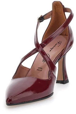 Décolleté bordeaux verniciate con cinturini incrociati e tacco a rocchetto Francesca gritti A78