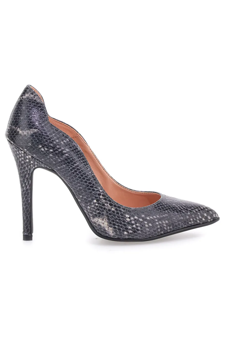 Décolleté nere effetto pitonato con tacco alto Pittarello Love 3478