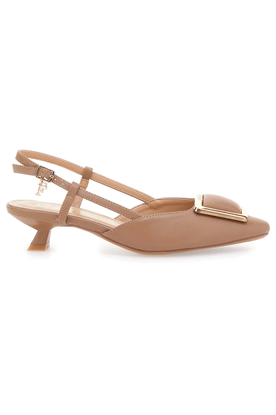 Décolleté Slingback Beige con Dettaglio Geometrico Effetto Cromato Ferre' F212
