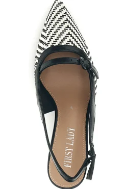 Décolleté Slingback nere con cinturino e tacco medio First lady P666