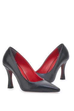 Dekolleté mit Pittarello 911 Heel Black