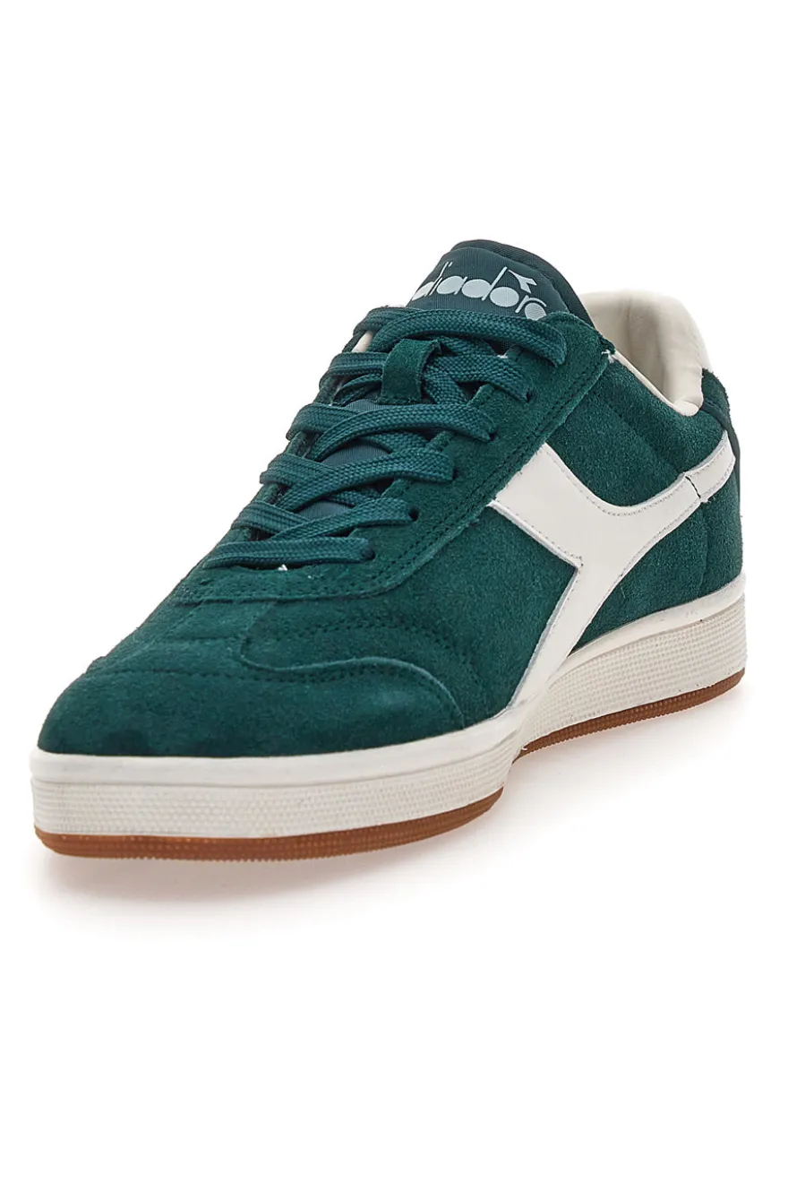 Grüne Wildleder-Sneaker mit seitlichem Diadora Kick-Logo