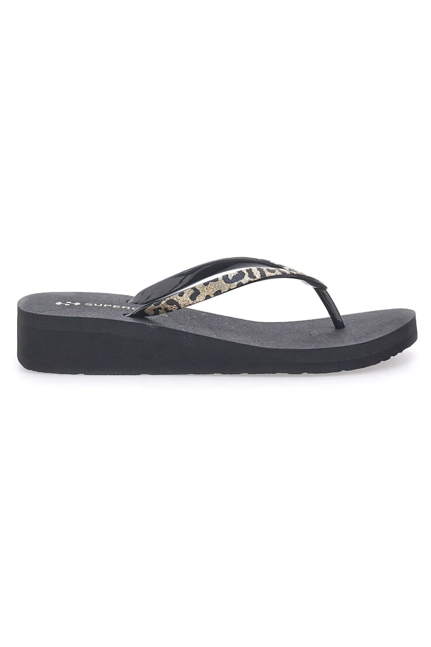 Infradito nere con stampa animalier e suola platform SUPERGA S24T203