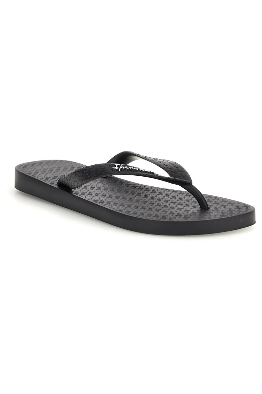 Infradito nere con suola rigata Ipanema IP83305