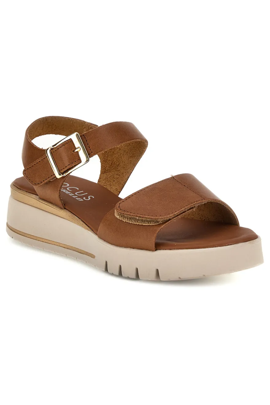 Ledersandalen mit Keil und Klettverschlussriemen Pittarello focus 5493097