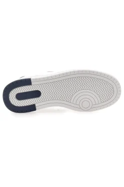 Levi's – Kick SE – Sneaker in Weiß und Marineblau
