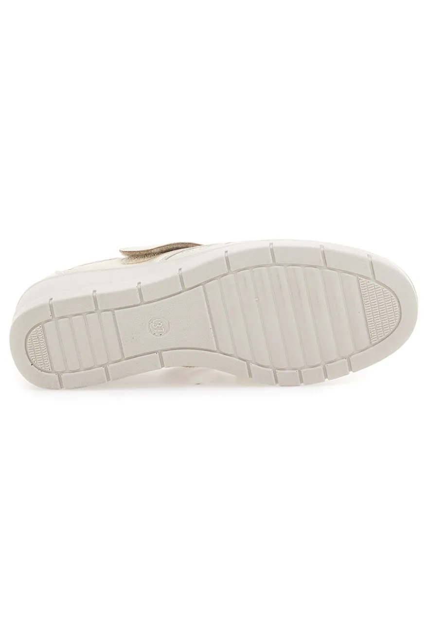 Mocassini beige traforati con strappo The First Active 5