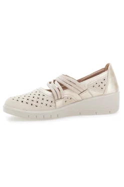 Mocassini beige traforati con strappo The First Active 5