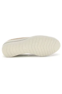 Mocassini beige traforati con zeppa Mio tempo MINA3173