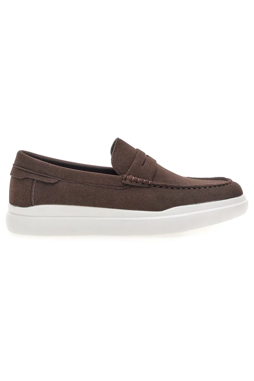 Mocassini caffè slip on con suola bianca Longford C53086