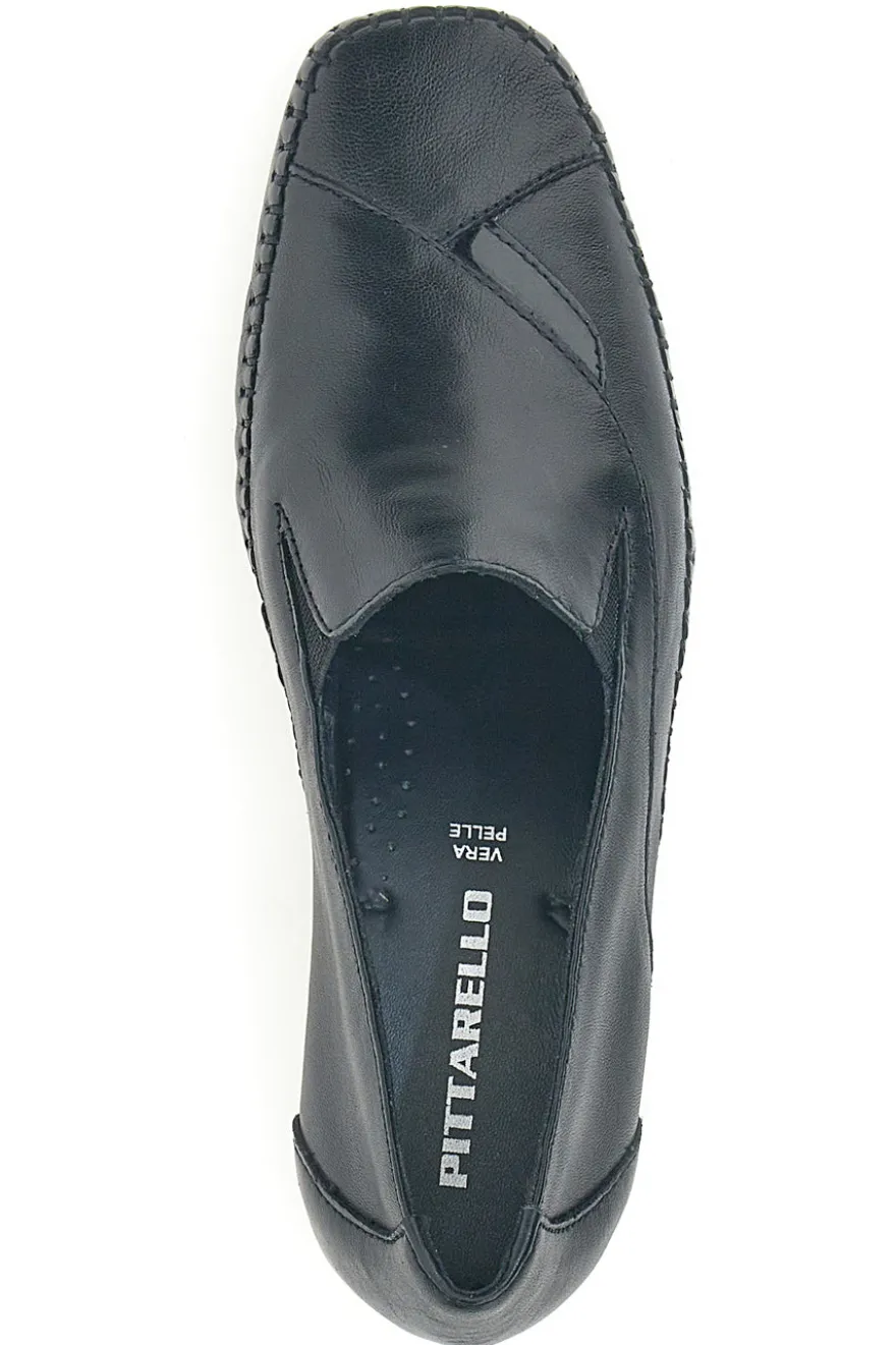 Mocassini neri con cuciture a vista e soletta memory foam Pittarello 5459